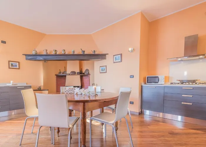 Varenna Paradise 3 * 페를레도