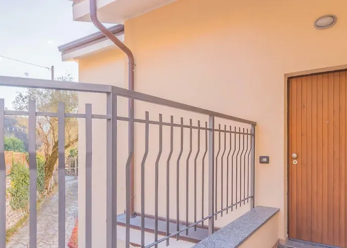 Varenna Paradise 3 * 페를레도